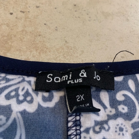 Sami & Jo Cold Shoulder Paisley Blouse, Size 2X - Picture 3 of 6